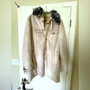 Mossimo winter jacket with inner lining, removable collar- XL